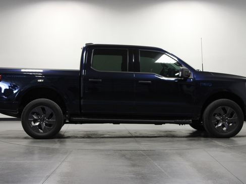 Used 2024 Ford F150 Lightning XLT w/ Max Trailer Tow Package image 3