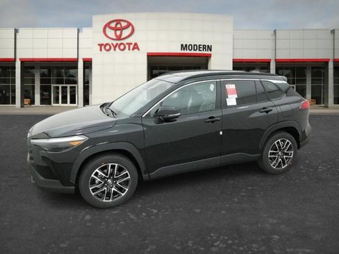 New 2026 Toyota Corolla Cross XLE image 5