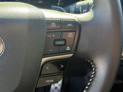 Used 2026 Toyota Camry SE image 17