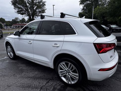 Used 2018 Audi Q5 2.0T Premium Plus w/ Premium Plus Package AWD/4WD image 5