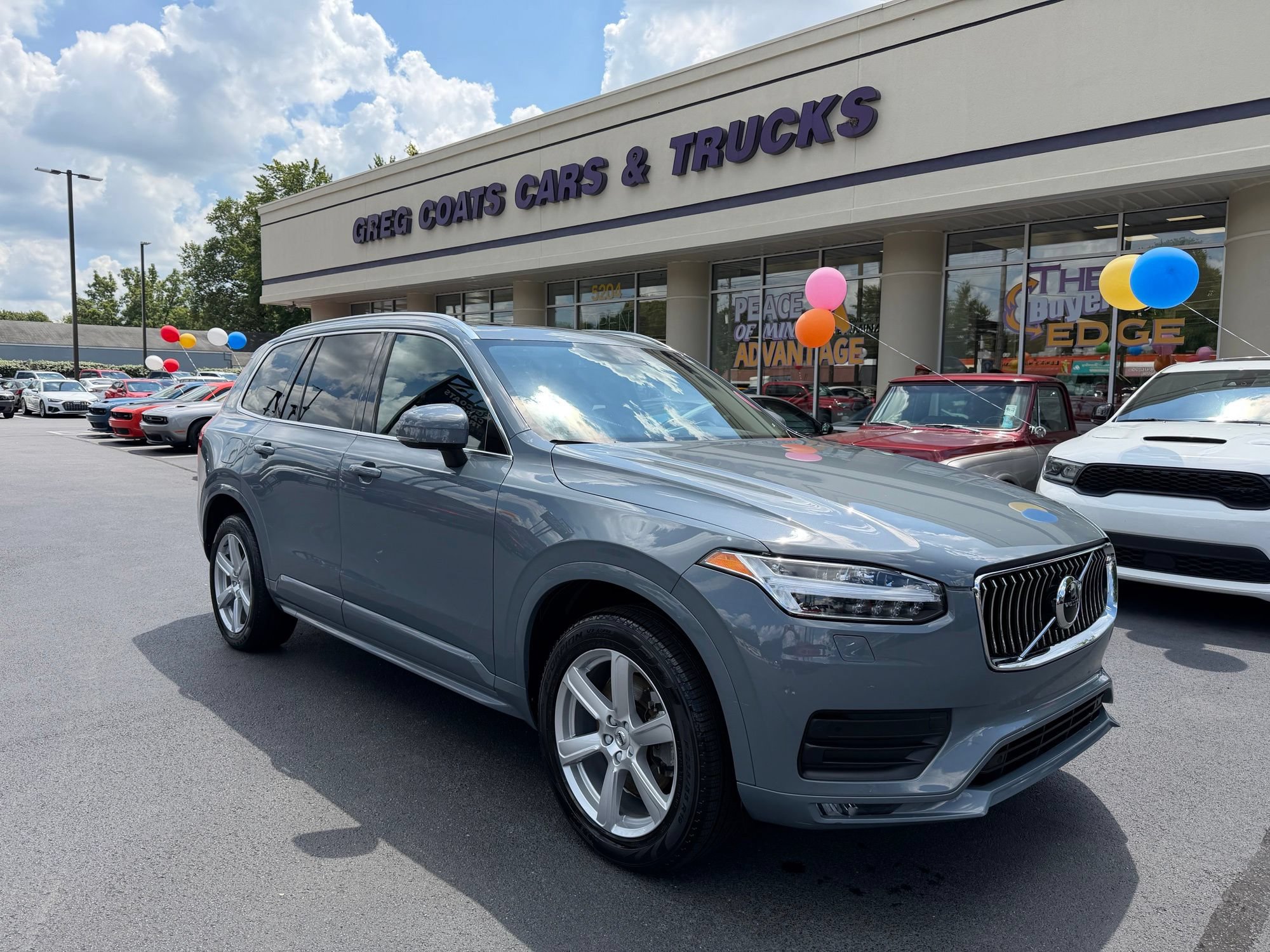 Used 2022 Volvo XC90 T5 Momentum AWD/4WD image 1