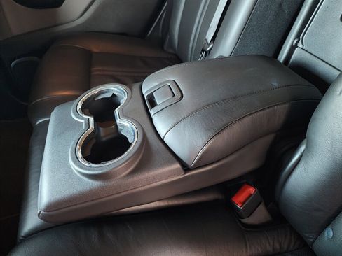 Used 2010 Cadillac SRX Premium image 79