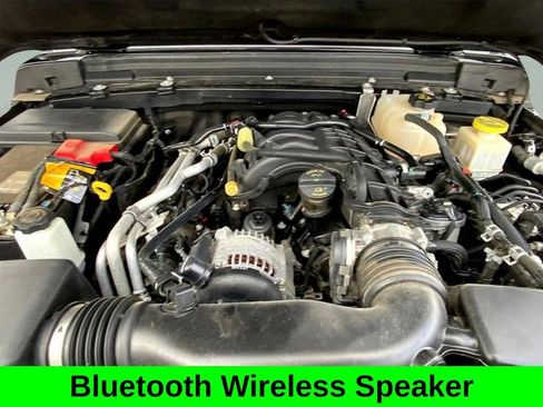 Used 2022 Jeep Gladiator Rubicon w/ Trailer Tow Package image 12