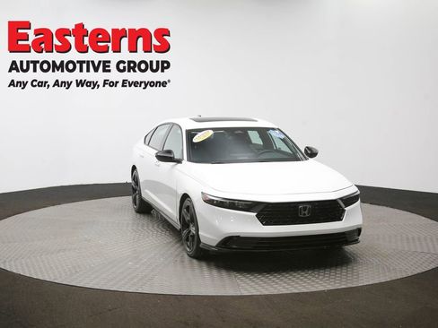 Used 2025 Honda Accord Sport image 52