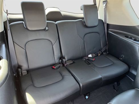 Used 2019 INFINITI QX80 Luxe w/ 22" Wheel Package image 29