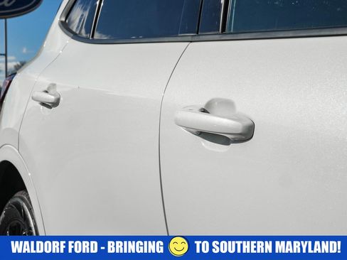 Used 2024 Ford Escape ST-Line Elite image 17