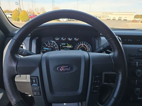 Used 2011 Ford F150 XLT w/ XLT Chrome Pkg image 13