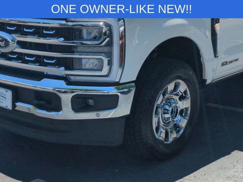 Used 2025 Ford F250 Lariat w/ Lariat Ultimate Package AWD/4WD image 9