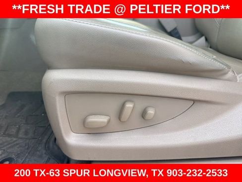 Used 2018 Chevrolet Suburban LT image 20