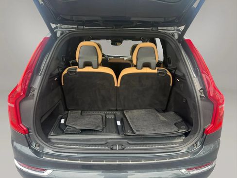 Used 2017 Volvo XC90 T6 Inscription w/ Vision Package AWD/4WD image 41