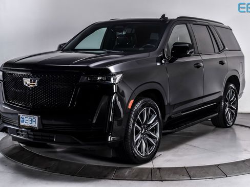 Used 2023 Cadillac Escalade Sport image 2
