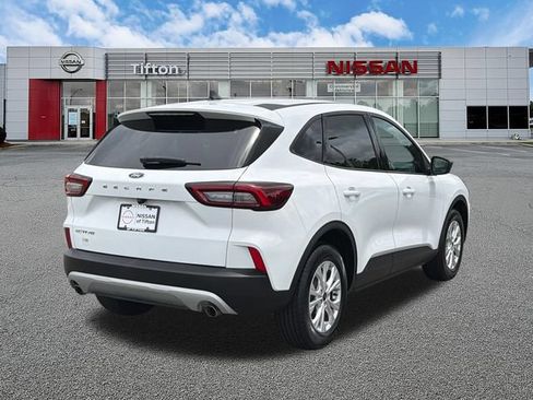 Used 2025 Ford Escape Active FWD image 7