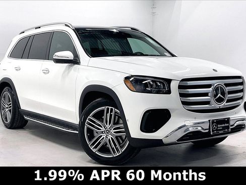 Used 2025 Mercedes-Benz GLS 450 4MATIC image 1