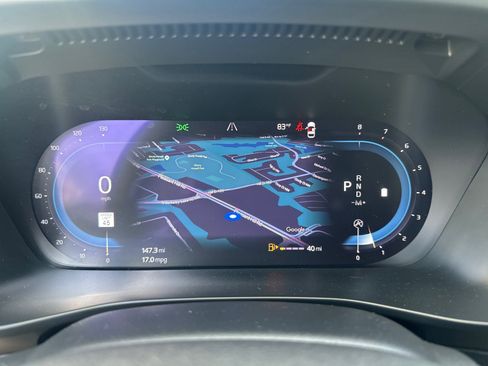 Used 2024 Volvo XC40 B5 Core image 27