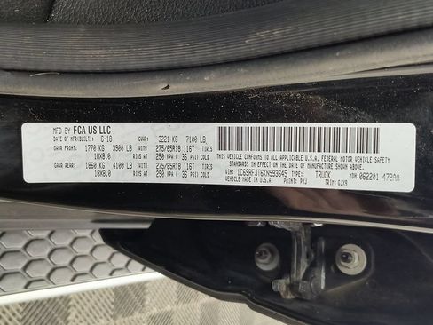 Used 2019 RAM 1500 Laramie AWD/4WD image 25