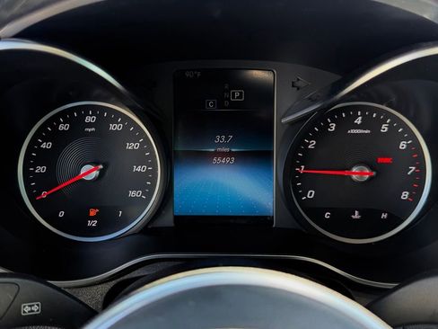 Used 2021 Mercedes-Benz GLC 300 4MATIC image 22