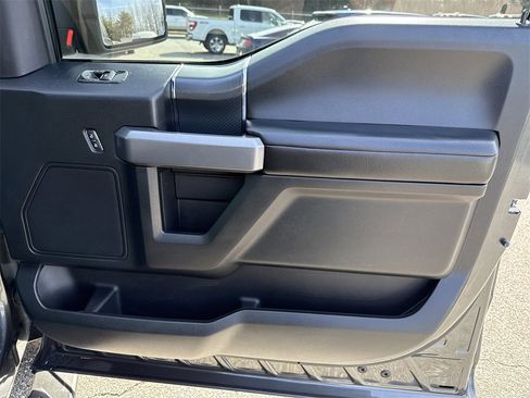 Used 2018 Ford F150 XLT w/ Equipment Group 302A Luxury image 7