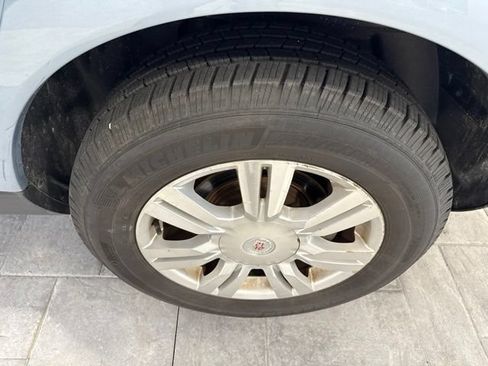 Used 2014 Cadillac SRX Luxury FWD image 5
