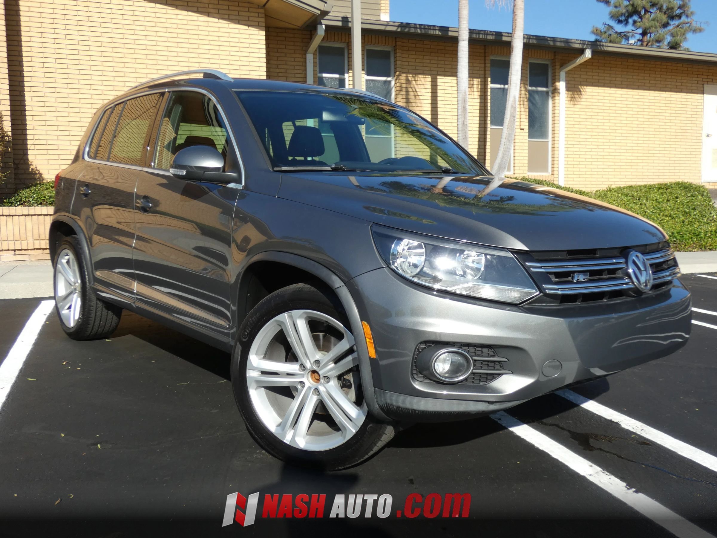Used 2016 Volkswagen Tiguan R-Line FWD image 6