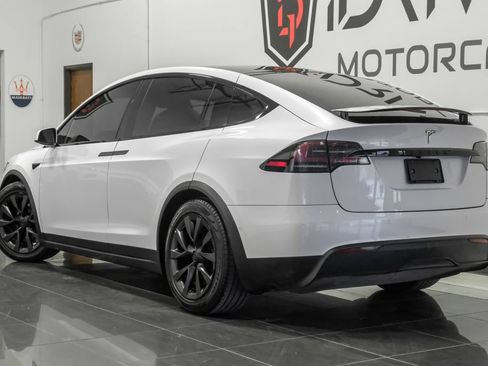 Used 2022 Tesla Model X AWD/4WD image 15
