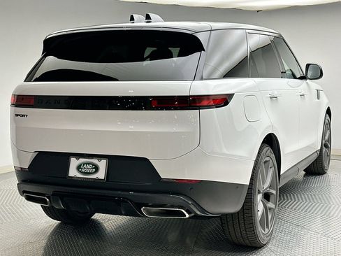 New 2027 Land Rover Range Rover Sport SE AWD/4WD image 3
