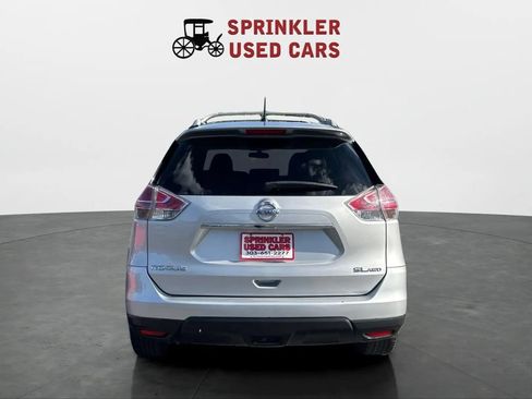 Used 2016 Nissan Rogue SL w/ SL Premium Package AWD/4WD image 3