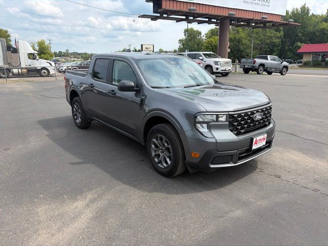 Used 2026 Ford Maverick XLT AWD/4WD image 3
