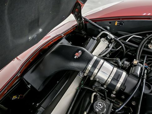 Used 2013 Chevrolet Corvette Z06 w/ Battery Protection Package image 19