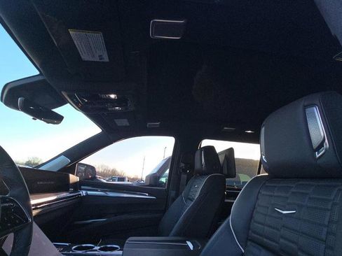 Used 2025 Cadillac Escalade V w/ LPO, Floor Liner Package image 13