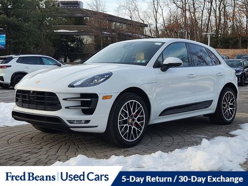 Used 2018 Porsche Macan Turbo image 3