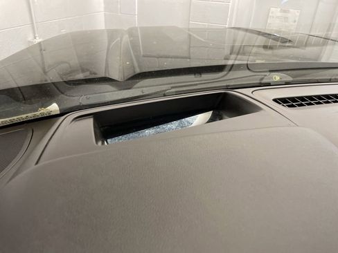 Used 2022 GMC Sierra 2500 AT4 w/ AT4 Premium Plus Package image 21