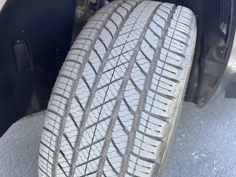 Used 2021 Volkswagen Atlas SEL Premium image 13