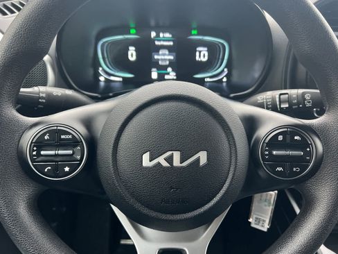 Used 2024 Kia Soul LX w/ Option Group 015 image 23
