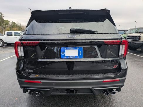 New 2026 Ford Explorer ST w/ Sun And Sound Package image 5