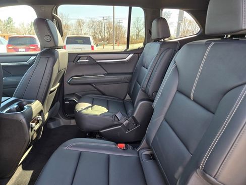 New 2026 GMC Acadia Elevation w/ Elevation Premium Package image 21