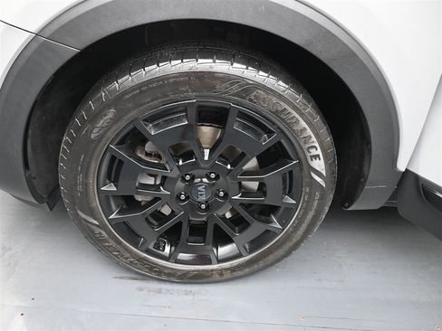 Used 2021 Kia Telluride SX w/ SX Prestige Package AWD/4WD image 18