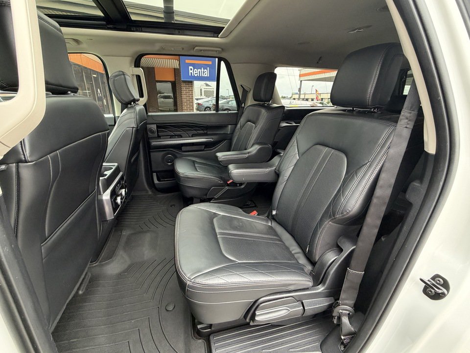 Used 2021 Ford Expedition Max Platinum AWD/4WD image 32