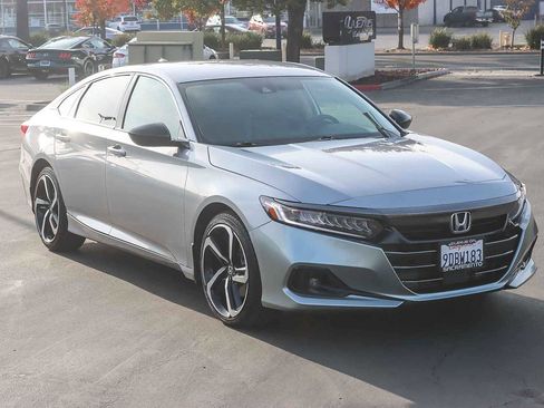 Used 2022 Honda Accord Sport Special Edition image 5