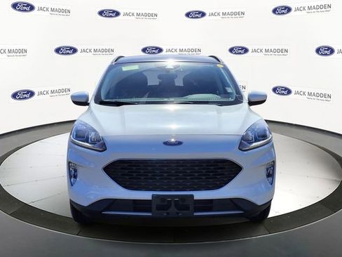 Used 2022 Ford Escape SEL image 8