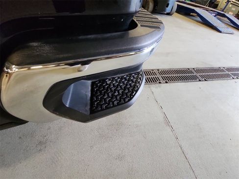 Certified 2025 Chevrolet Silverado 1500 LTZ w/ LTZ Premium Package image 38