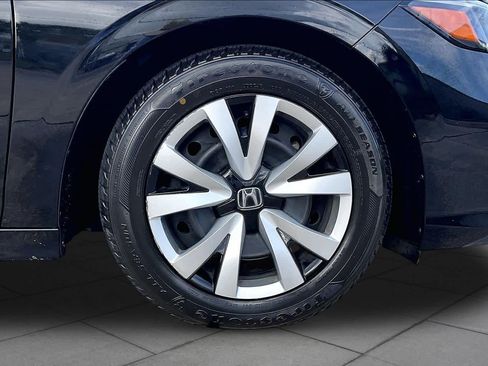Used 2025 Honda Civic LX image 11