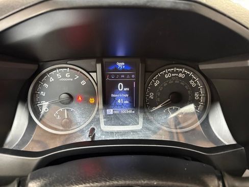 Used 2019 Toyota Tacoma TRD Off-Road AWD/4WD image 25