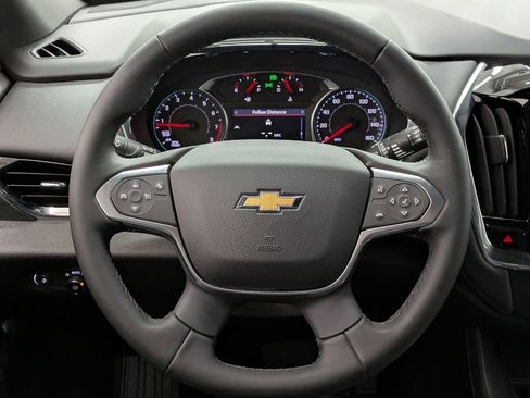 Used 2023 Chevrolet Traverse LT w/ Rear Camera Mirror Package AWD/4WD image 40