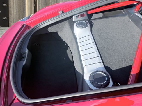 Used 2015 Porsche Cayman GTS image 24