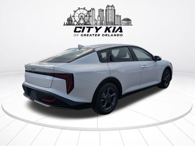 New 2026 Kia K4 FWD image 5