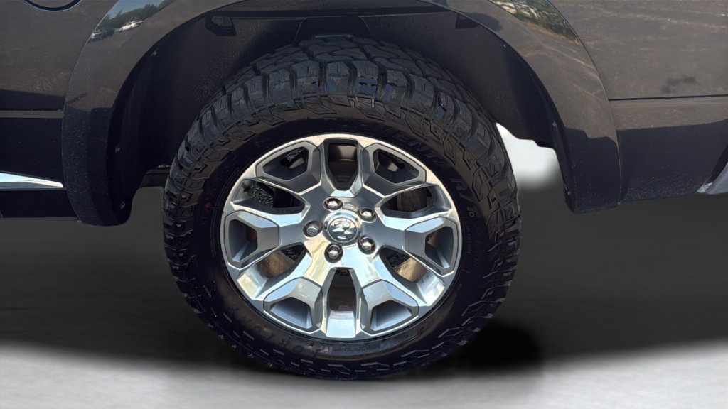 Used 2017 RAM 1500 Limited AWD/4WD image 19