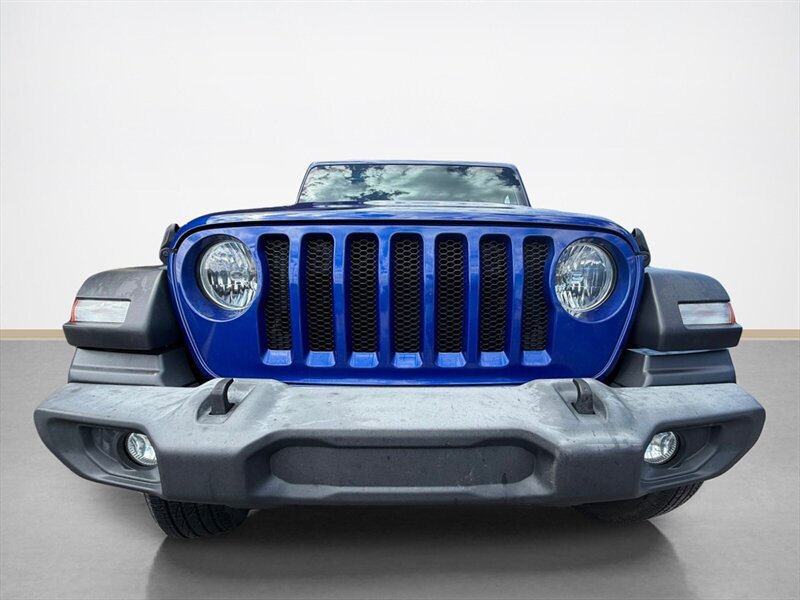 Used 2018 Jeep Wrangler Unlimited Sport S AWD/4WD image 9