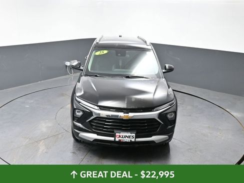 Used 2025 Chevrolet TrailBlazer LT w/ Driver Confidence Package image 19