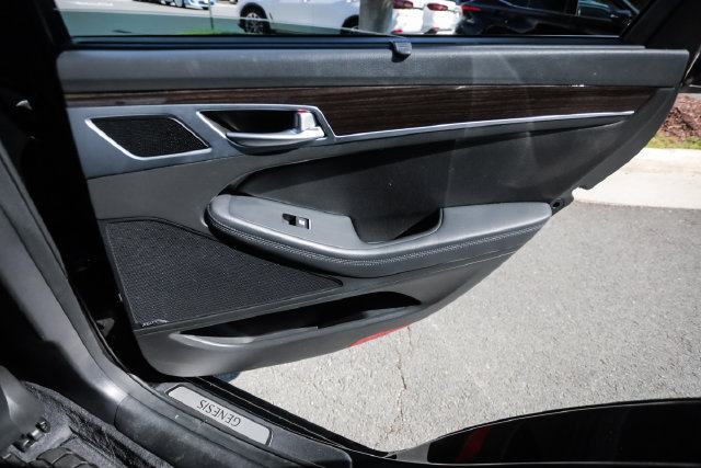 Used 2017 Genesis G80 3.8 w/ Option Group 02 AWD/4WD image 37