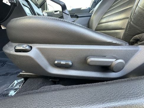 Used 2008 Ford Mustang GT RWD image 22